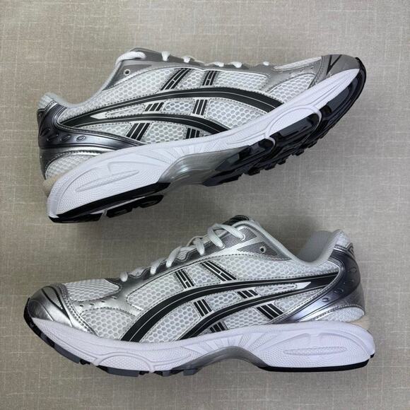 ✏️ 2026 ASICS Gel-Kayano 14 “White Graphite Grey” 10M main image 4